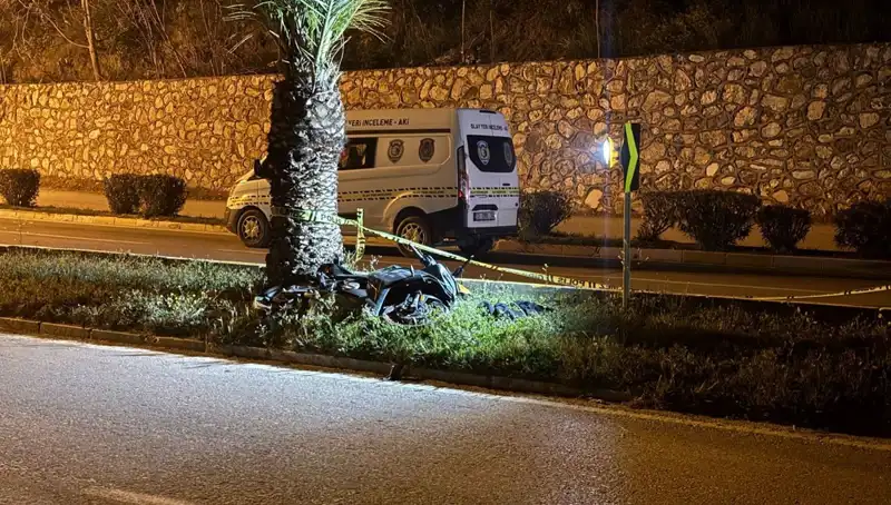 : Motosiklet Kazasında Hayatını Kaybeden Tıp Fakültesi Öğrencisi, Ailesini ve Arkadaşlarını Yıktı