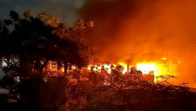 Gazze'deki İsrail Saldırısında 37 Sivilden Acı Kaybı