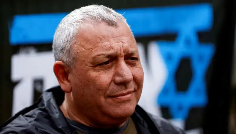 İsrail'de Siyasi Deprem: Gadi Eisenkot’un Ani İstifası Ülkede Şok Etkisi Yarattı