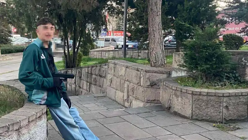 Yol Verme Tartışması Kanlı Bitti: Üç Kardeş ve Babaları Tutuklandı