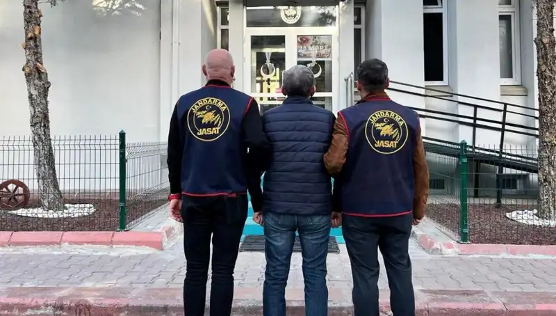 FETÖ’nün İzini Süren Emniyet Müdürü Firari Oldu: Yakalandı!