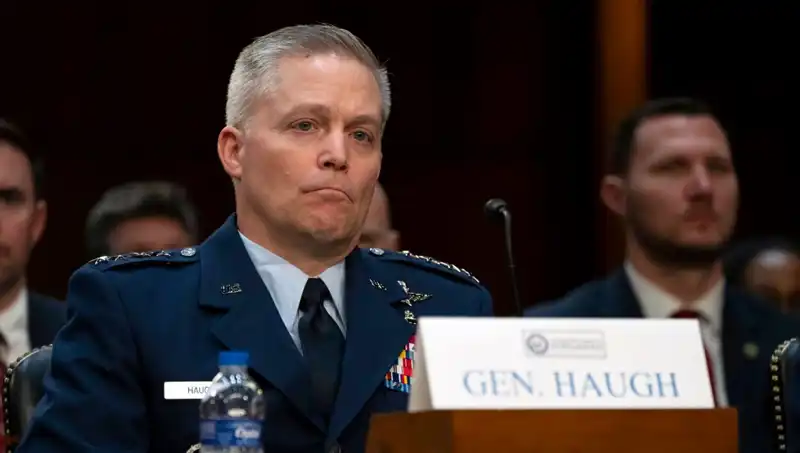 Trump'a Sadakatsizlikten Kovulan ABD'nin Kilit İsminde Şok Gelişme