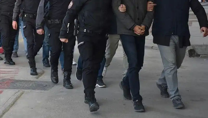 Türkiye'de DEAŞ'a Yönelik Dev Operasyon: 27 Gözaltı Kararı ile Çalışmalar Hızlandı